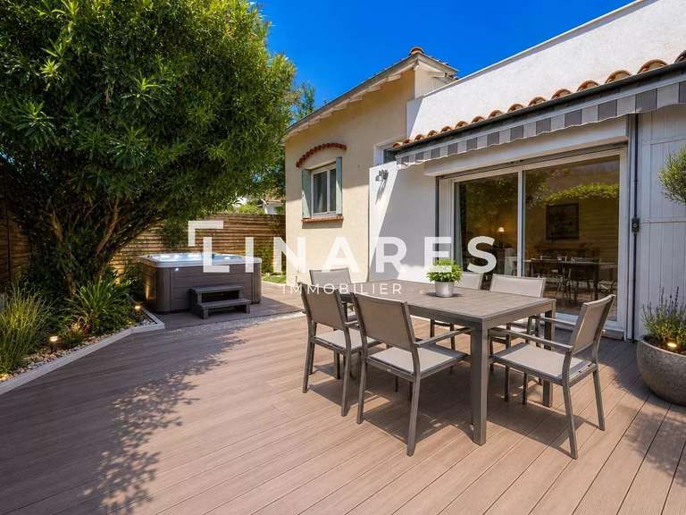 Villa Marseille 12e - 4 chambres - 135m²