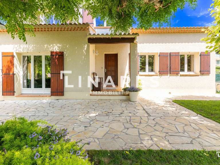 Maison Marseille 13e - 5 chambres - 143m²