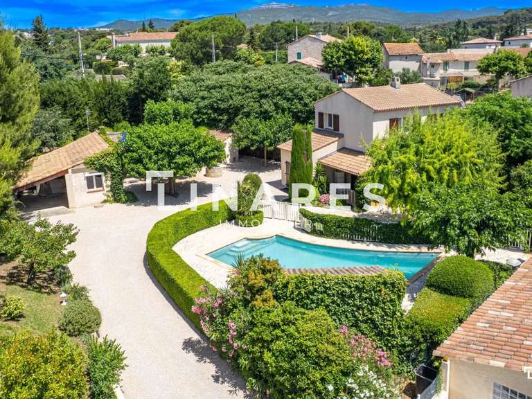 Maison Marseille 13e - 5 chambres - 143m²