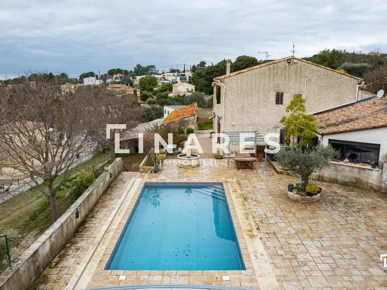 Maison Marseille 13e - 4 chambres - 143m²