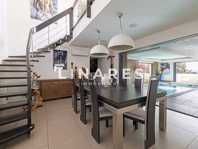 Maison Marseille 13e - 3 chambres - 200m²