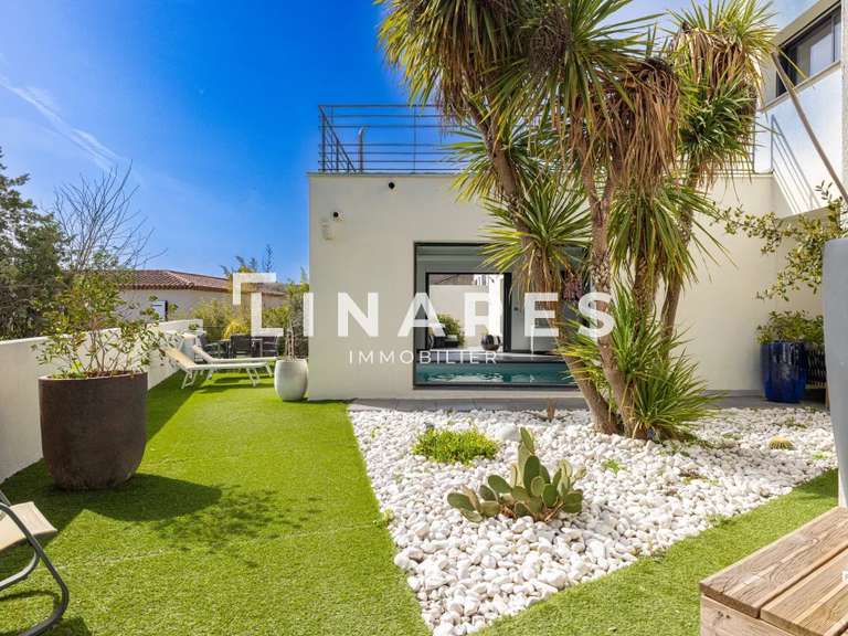 Maison Marseille 13e - 3 chambres - 200m²