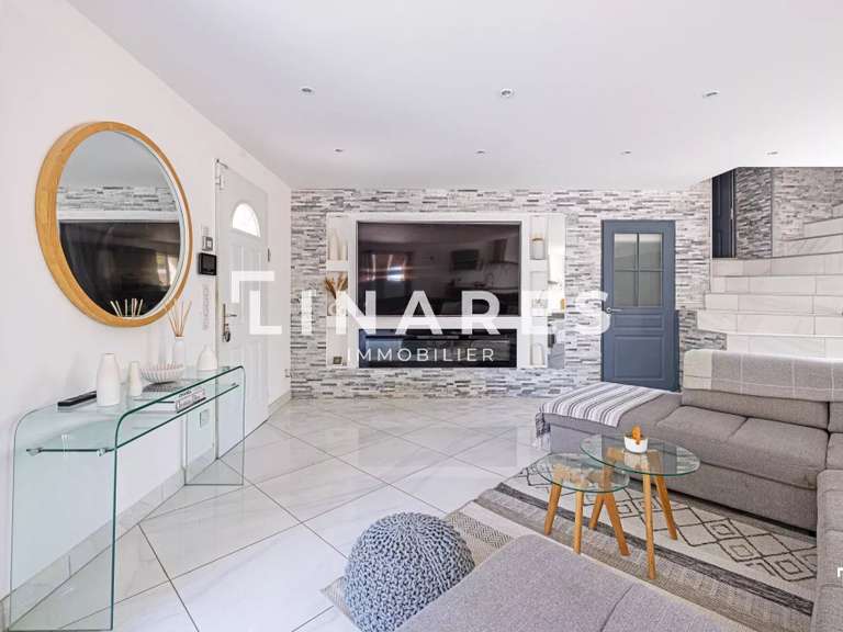 Maison Marseille 13e - 7 chambres - 200m²