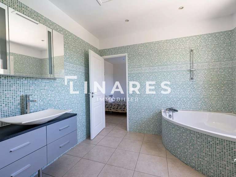 Maison Marseille 13e - 3 chambres - 165m²