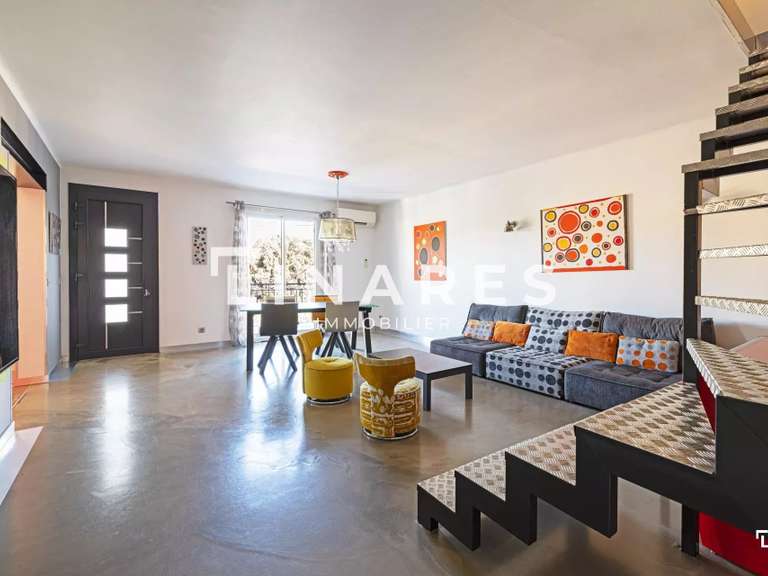 Maison Marseille 13e - 5 chambres - 250m²