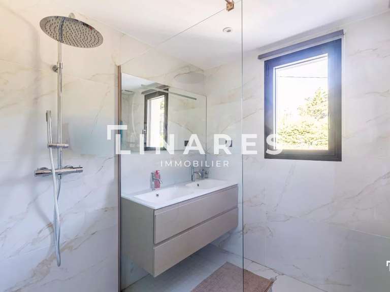 Villa Marseille 13e - 4 chambres - 242m²