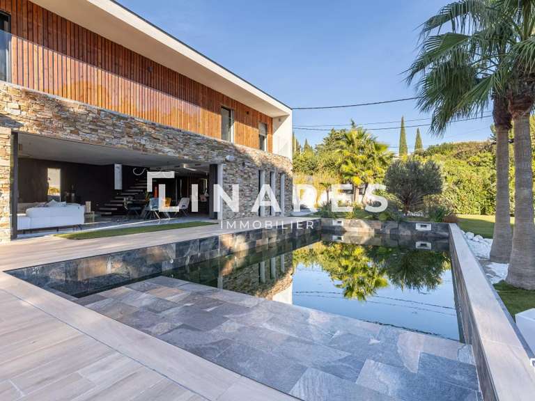 Villa Marseille 13e - 4 chambres - 242m²