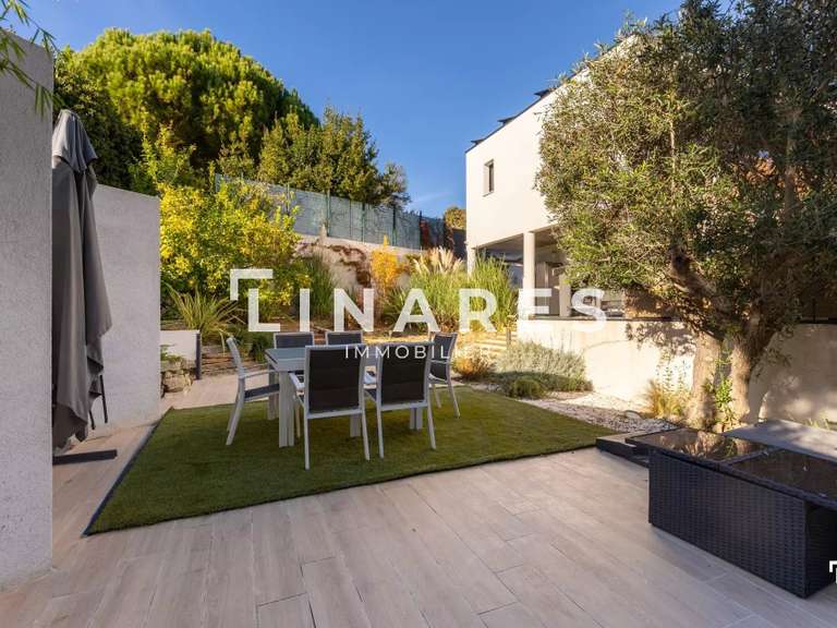 Villa Marseille 13e - 4 chambres - 242m²