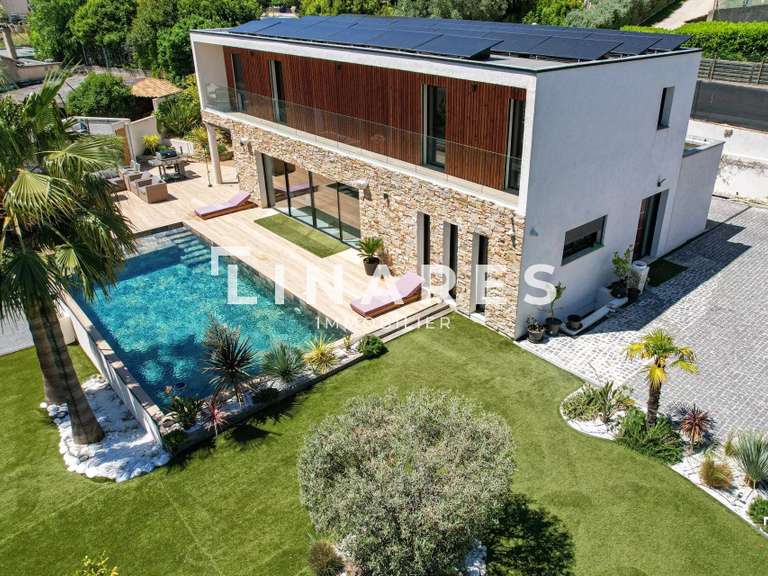 Villa Marseille 13e - 4 chambres - 242m²
