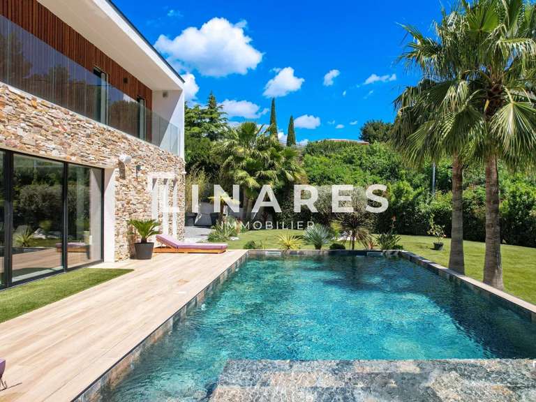Villa Marseille 13e - 4 chambres - 242m²