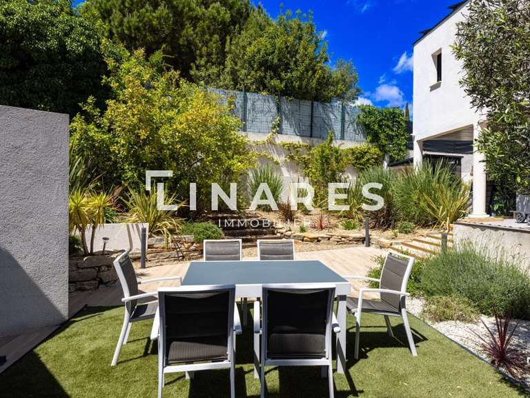 Villa Marseille 13e - 4 chambres - 242m²