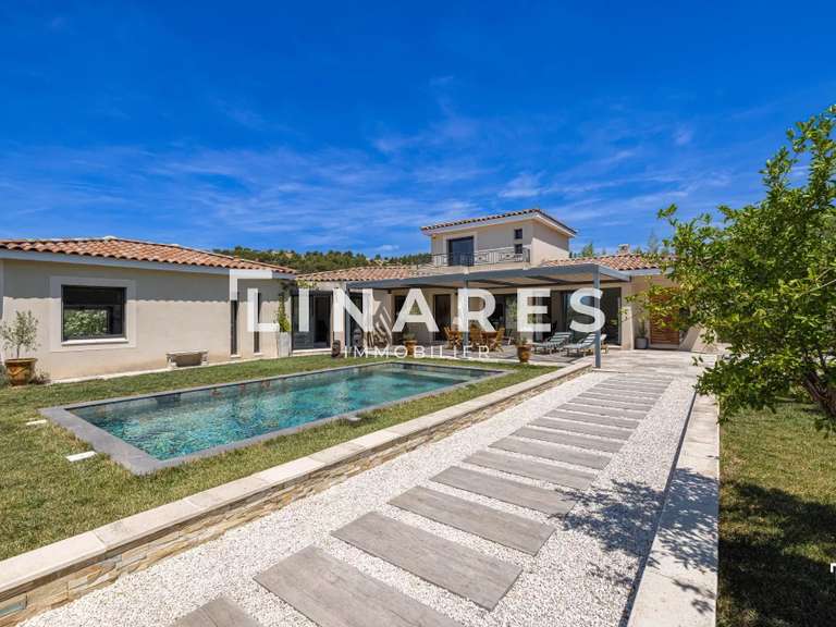 Villa Marseille 13e - 4 chambres - 150m²