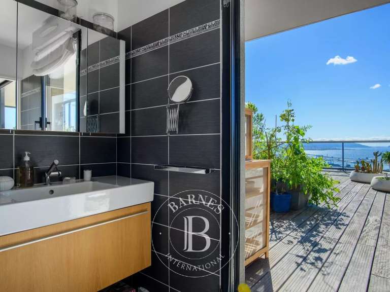 Appartement Marseille 16e - 3 chambres - 146m²