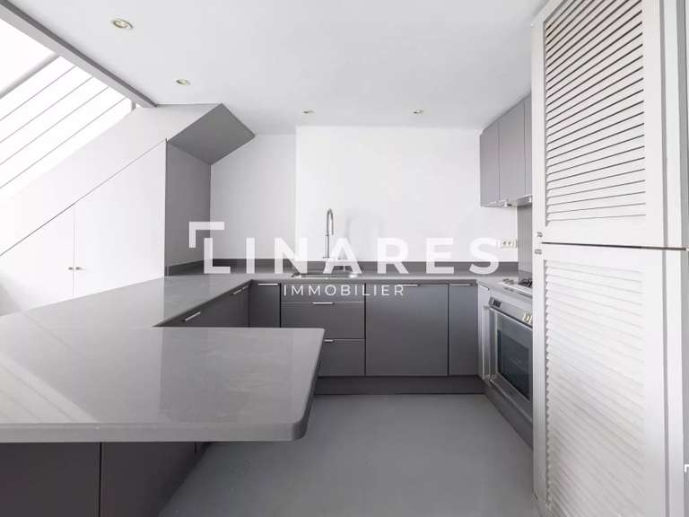 Appartement Marseille 1er - 2 chambres - 74m²