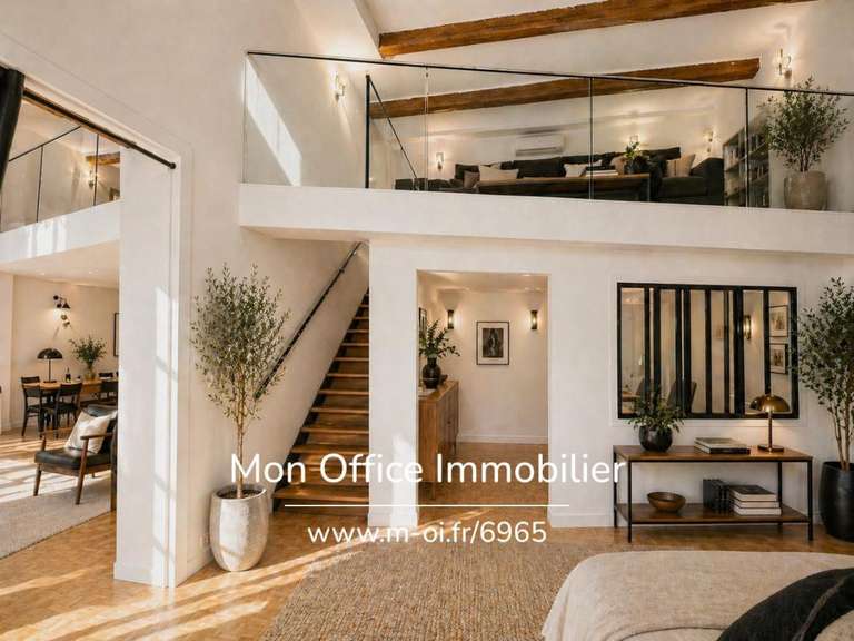Appartement Marseille 1er - 3 chambres - 170m²