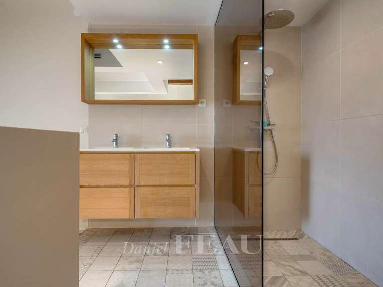 Apartment Marseille 1er - 3 bedrooms - 170m²