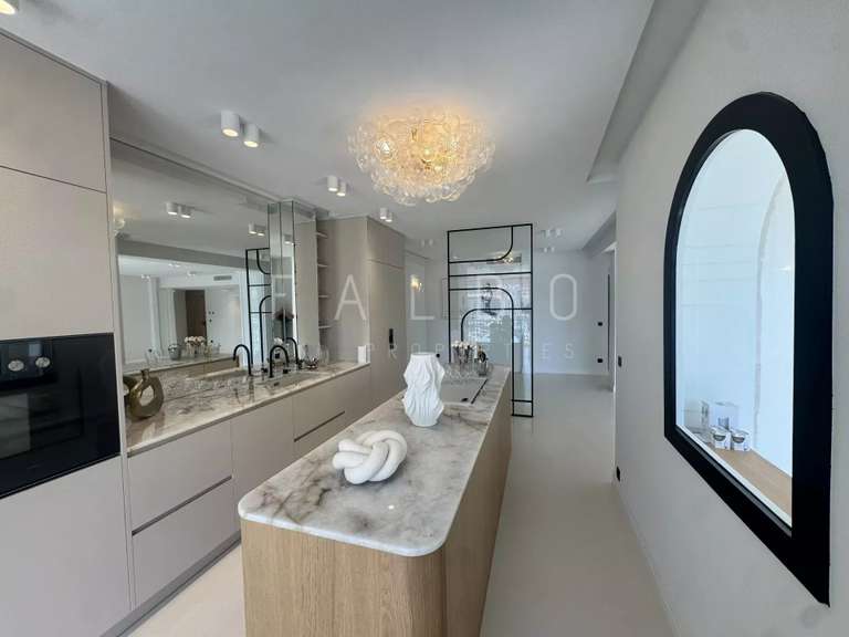 Appartement Marseille 2e - 2 chambres - 135m²