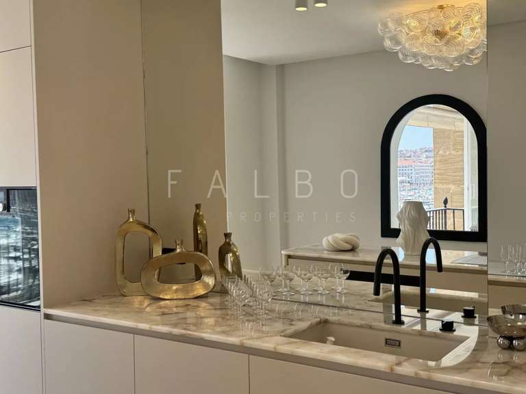 Appartement Marseille 2e - 2 chambres - 135m²