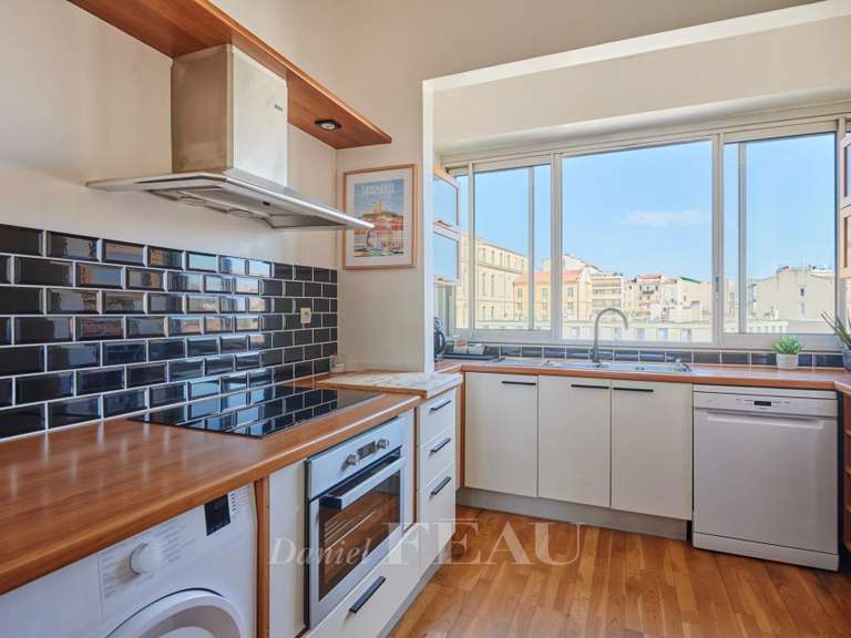 Appartement Marseille 2e - 1 chambre - 75m²