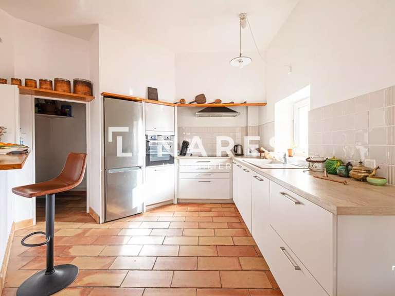 Appartement Marseille 2e - 3 chambres - 200m²