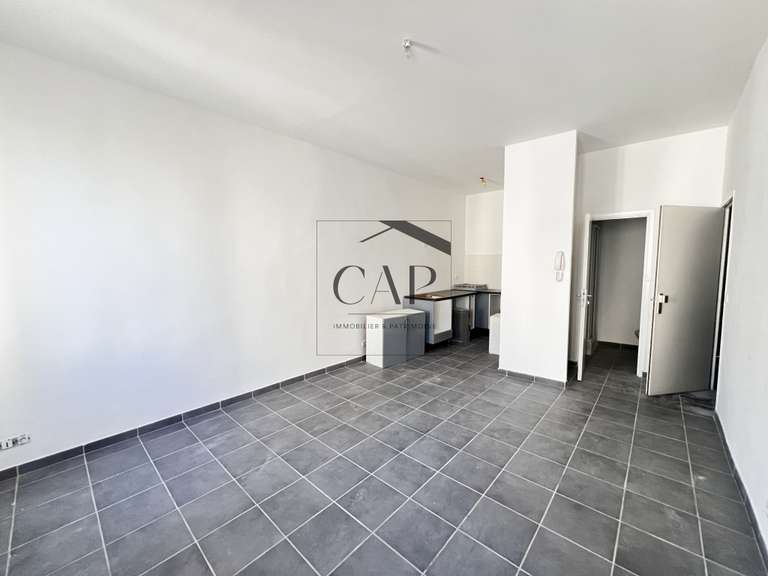 Maison Marseille 3e - 6 chambres - 202m²