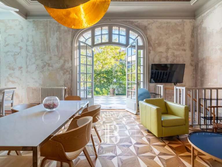 Appartement Marseille 4e - 2 chambres - 94m²