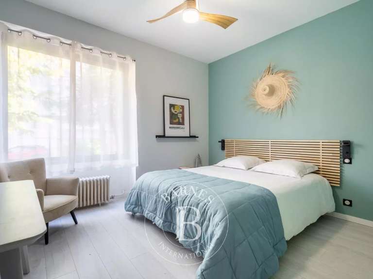 Appartement Marseille 4e - 2 chambres - 94m²