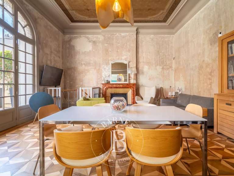 Appartement Marseille 4e - 2 chambres - 94m²