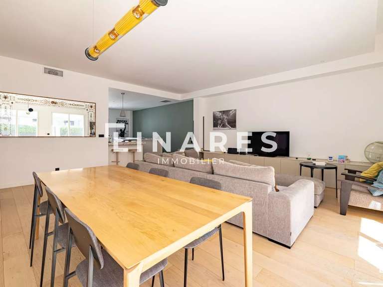 Appartement Marseille 4e - 3 chambres - 99m²