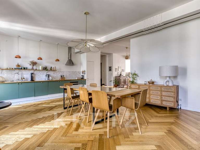 Appartement Marseille 4e - 5 chambres - 211m²