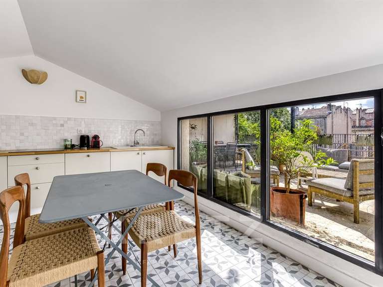 Appartement Marseille 4e - 5 chambres - 211m²