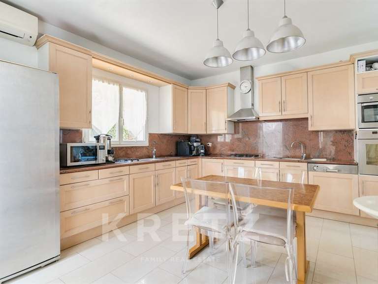 Maison Marseille 4e - 162m²