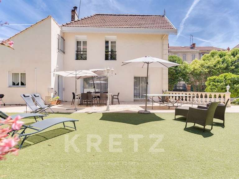 Maison Marseille 4e - 162m²
