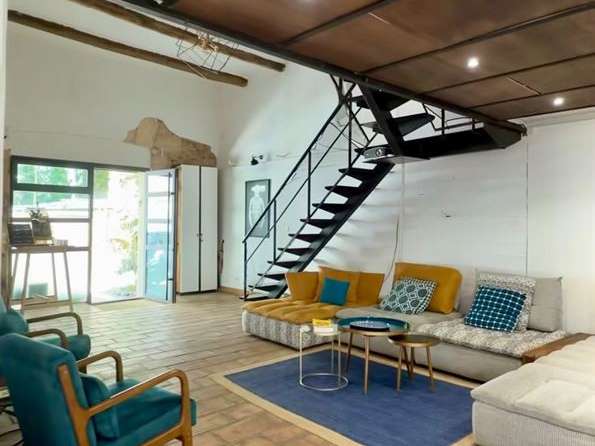 Maison Marseille 4e - 4 chambres - 185m²