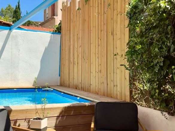 Maison Marseille 4e - 4 chambres - 185m²