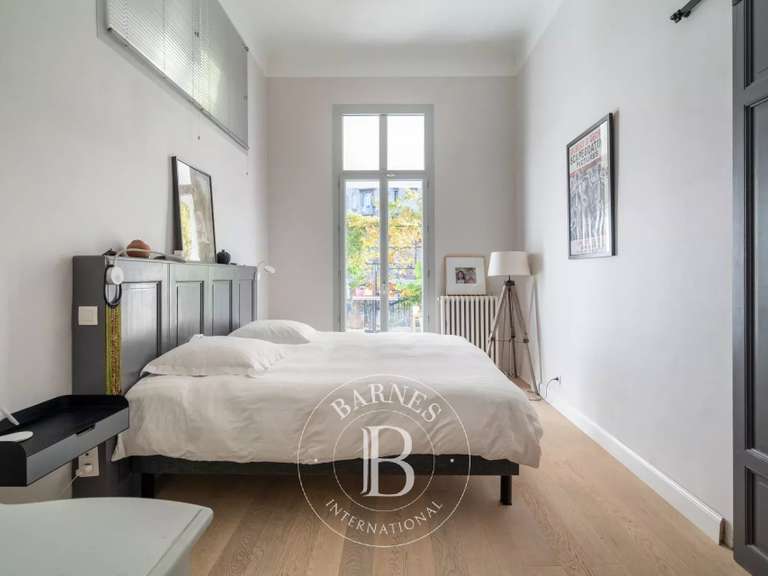 Appartement Marseille 5e - 2 chambres - 94m²
