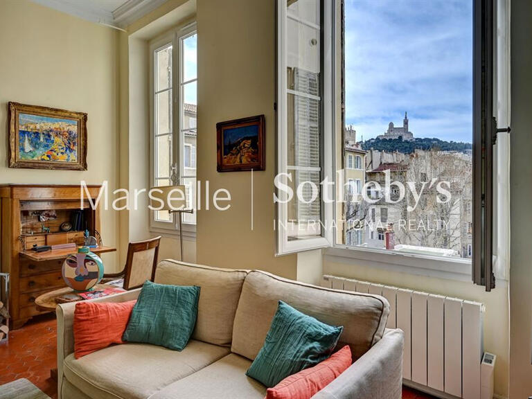 Sale Apartment Marseille 6e - 3 bedrooms