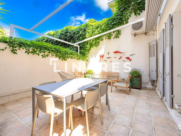 Appartement Marseille 6e - 3 chambres - 245m²
