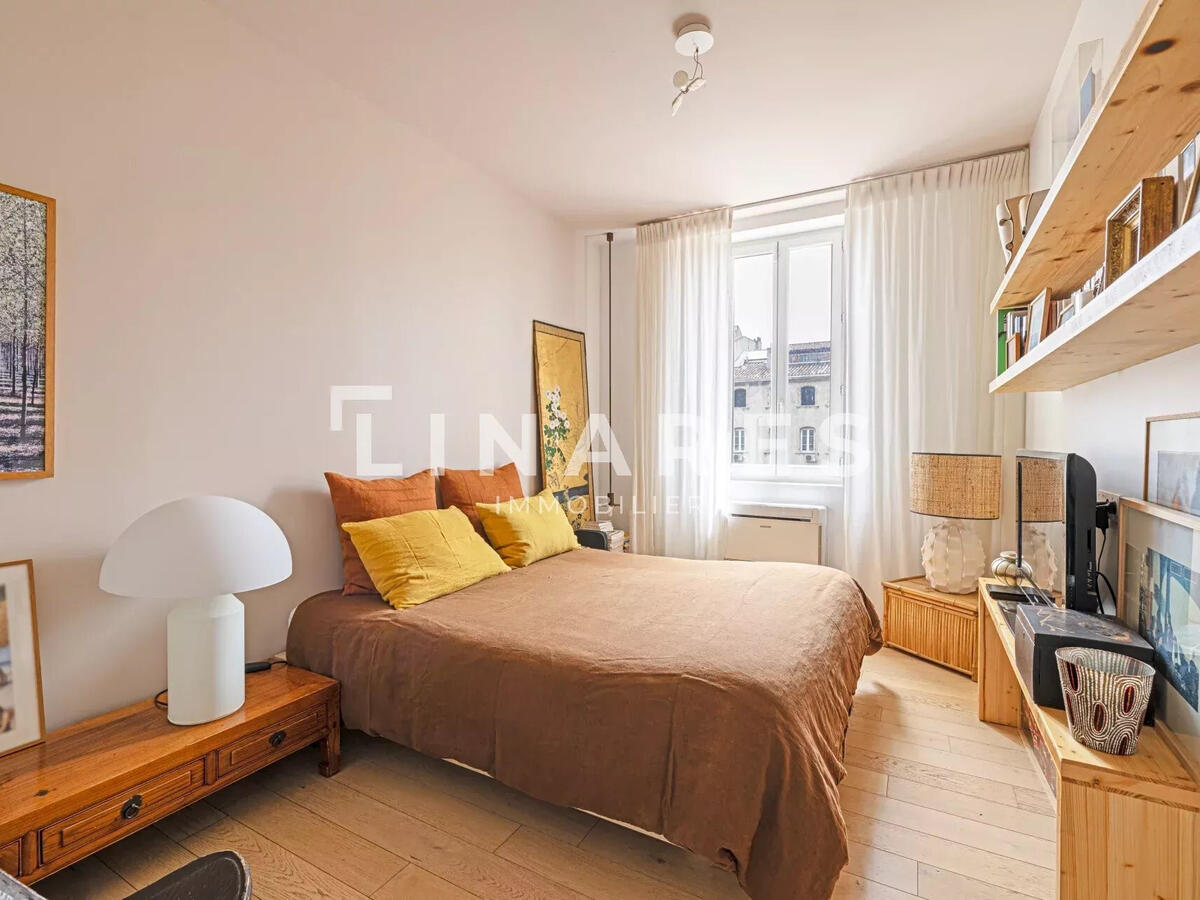 Apartment Marseille 6e