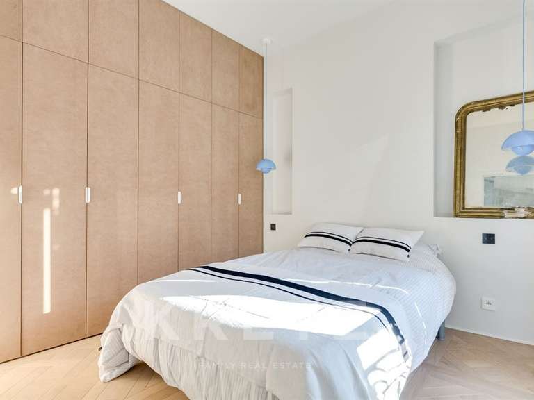 Appartement Marseille 6e - 2 chambres - 90m²