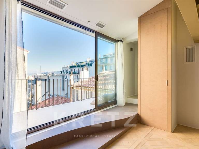 Appartement Marseille 6e - 2 chambres - 90m²
