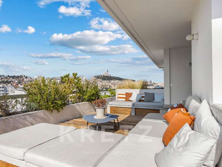 Apartment Marseille 6e - 2 bedrooms - 95m²