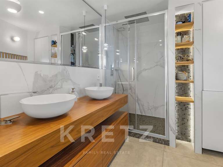 Apartment Marseille 6e - 2 bedrooms - 95m²