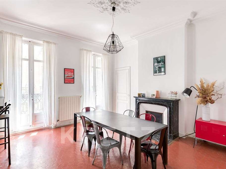 Apartment Marseille 6e