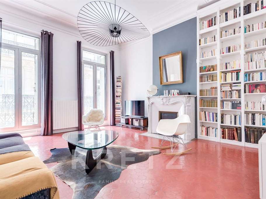 Apartment Marseille 6e