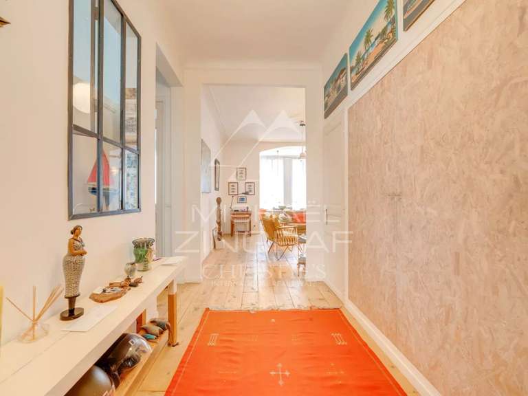Appartement Marseille 6e - 3 chambres - 114m²
