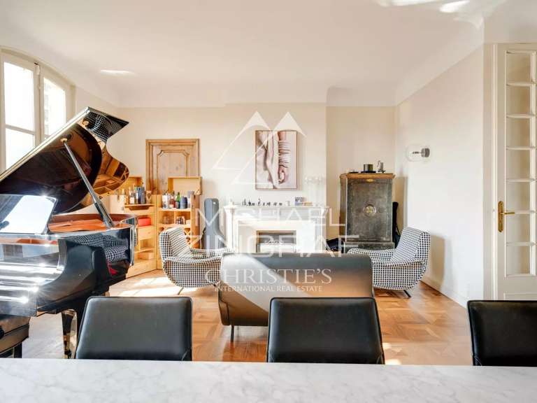 Appartement Marseille 6e - 218m²