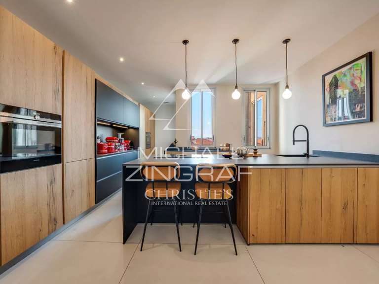 Appartement Marseille 6e - 218m²