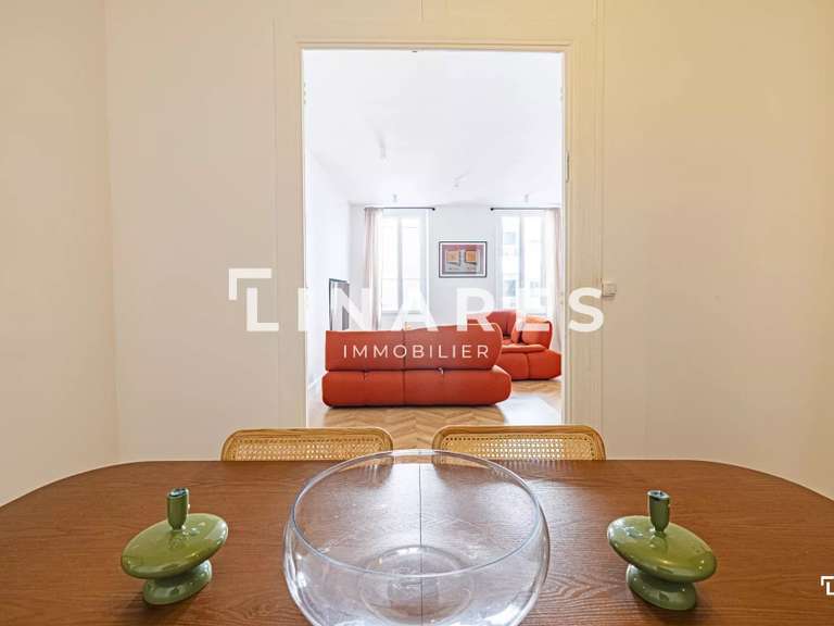 Appartement Marseille 6e - 2 chambres - 91m²