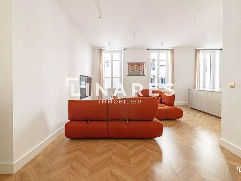 Appartement Marseille 6e - 2 chambres - 91m²